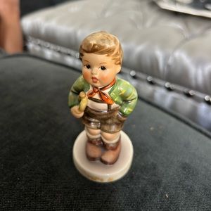 Hummel figurine